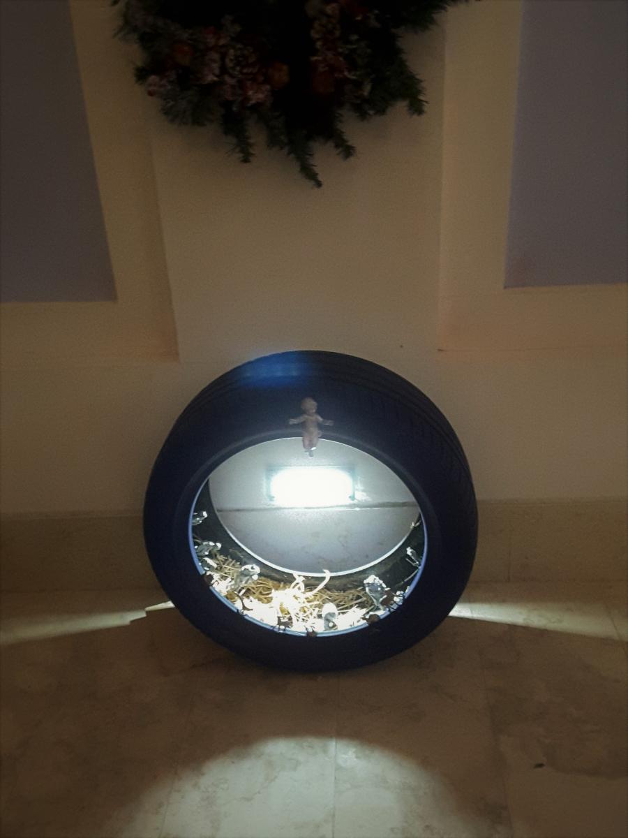 presepe con materiali da riciclo
