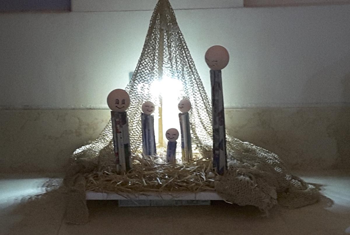 presepe con materiali da riciclo